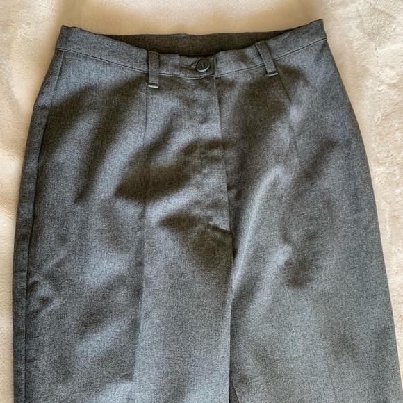 United Colors of Benetton Gray Trousers - Picture 2 of 10